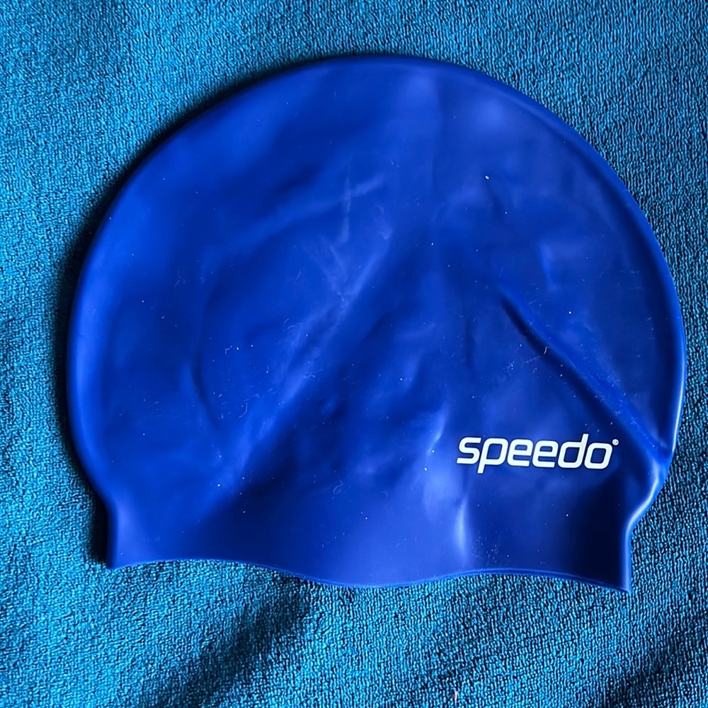 3/$20 ~Speedo Swimcap